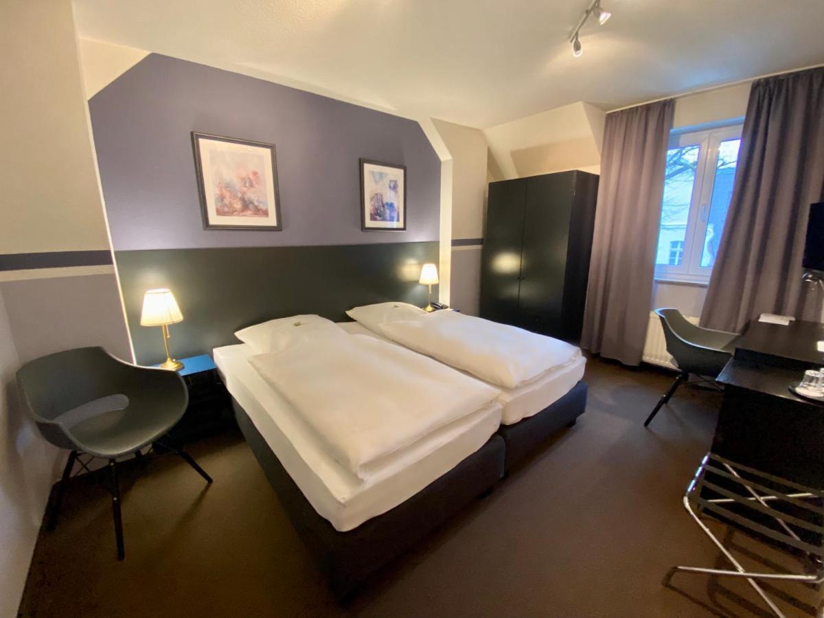 Hotel Kaiserswerth Düsseldorf Esterno foto